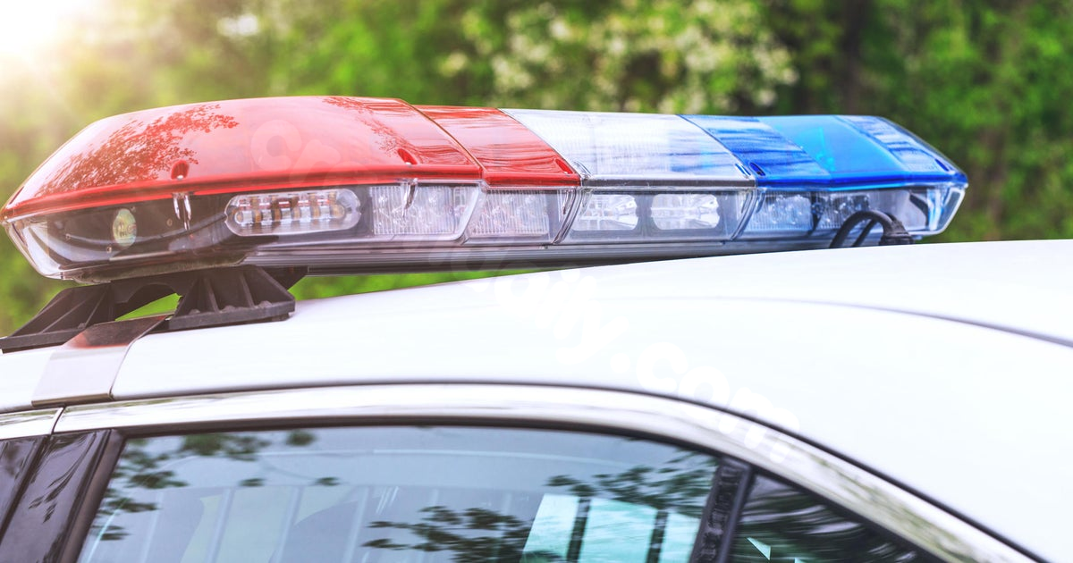 Fatal accident involving SUV and tractor-trailer in Lincoln