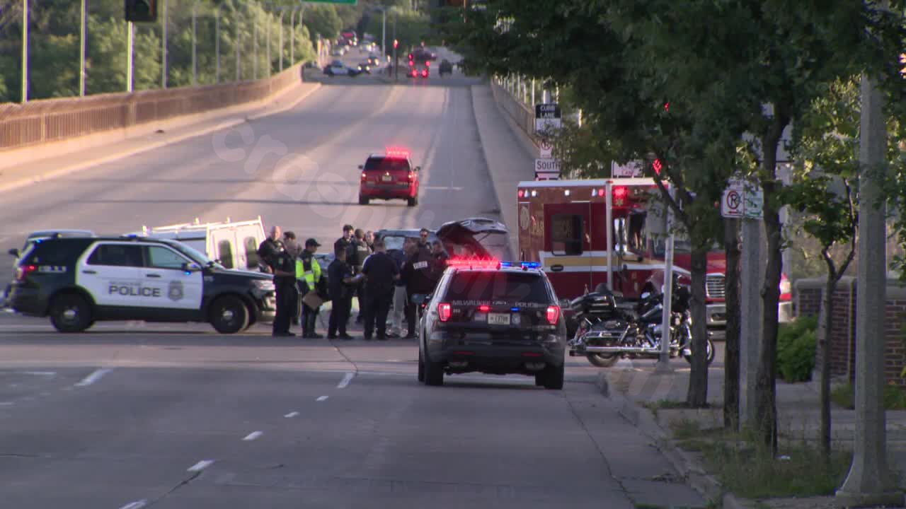 Marquette students die in accident; search warrant reveals driver was intoxicated