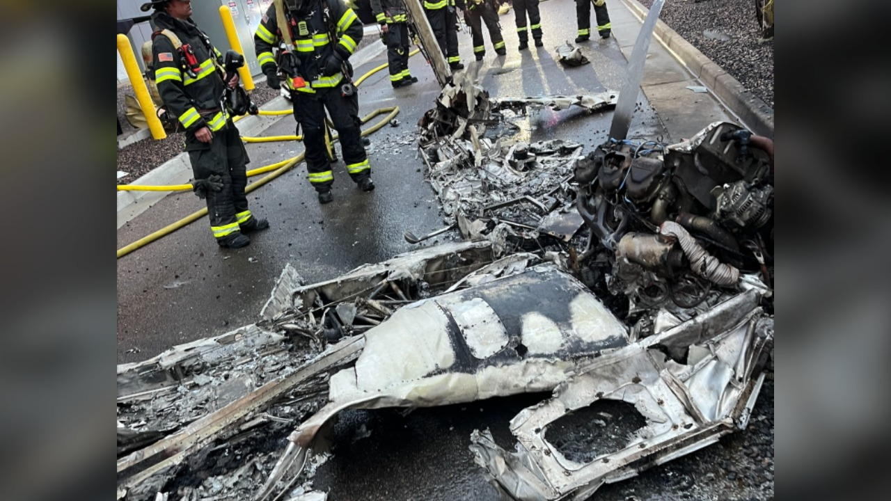 Coroner identifies 2 victims of plane crash near Centennial Airport