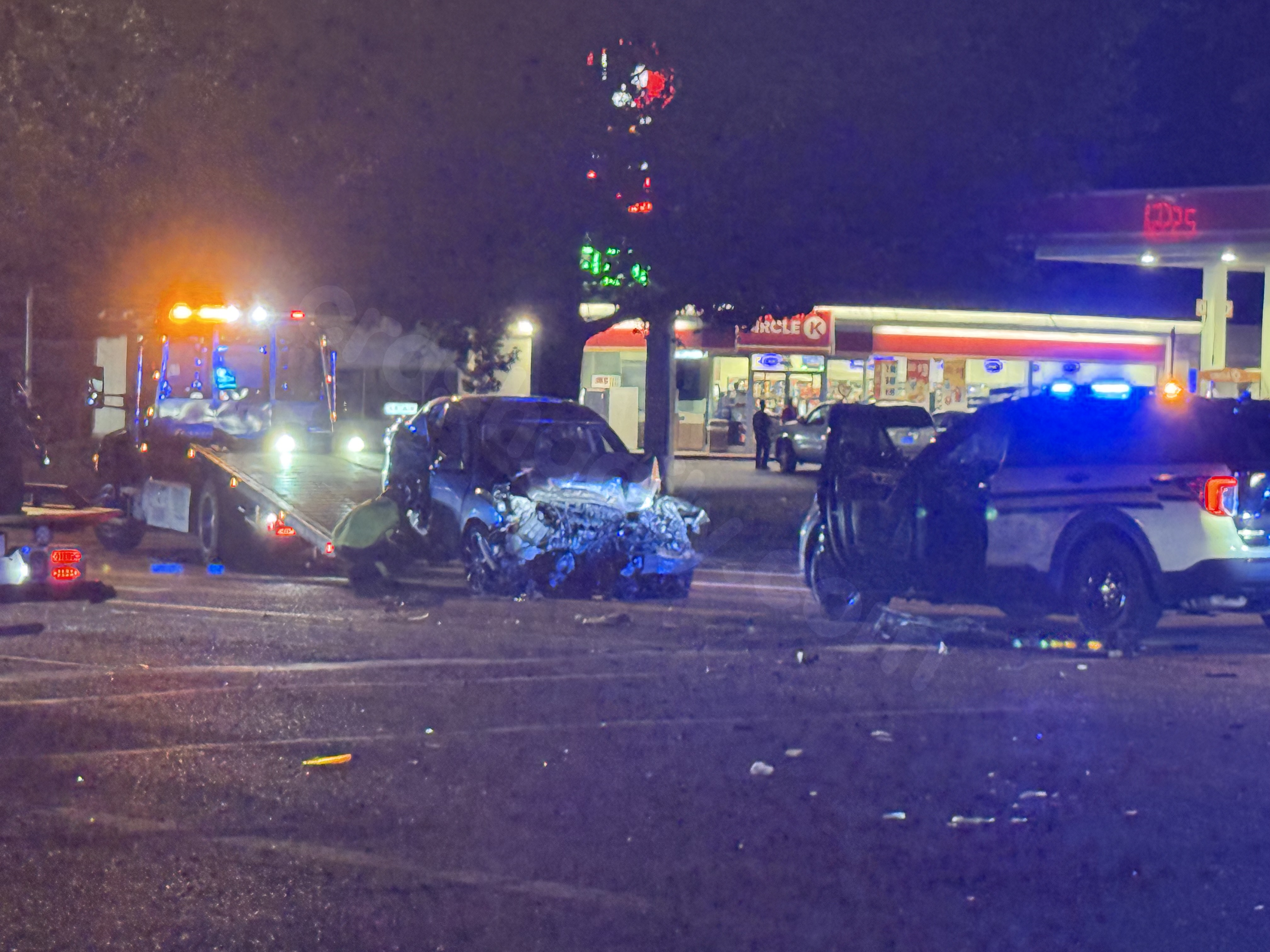 Heavy THP presence at Austin Peay Highway accident