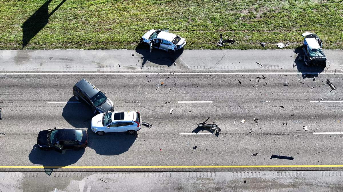 Fatal crash on I-95 caused by driver making U-turn