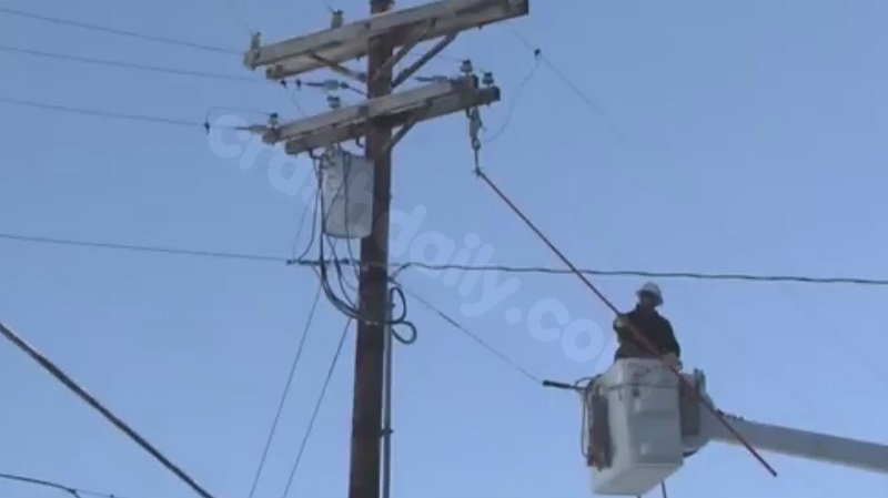 Traffic crash leads to power outage and school delays