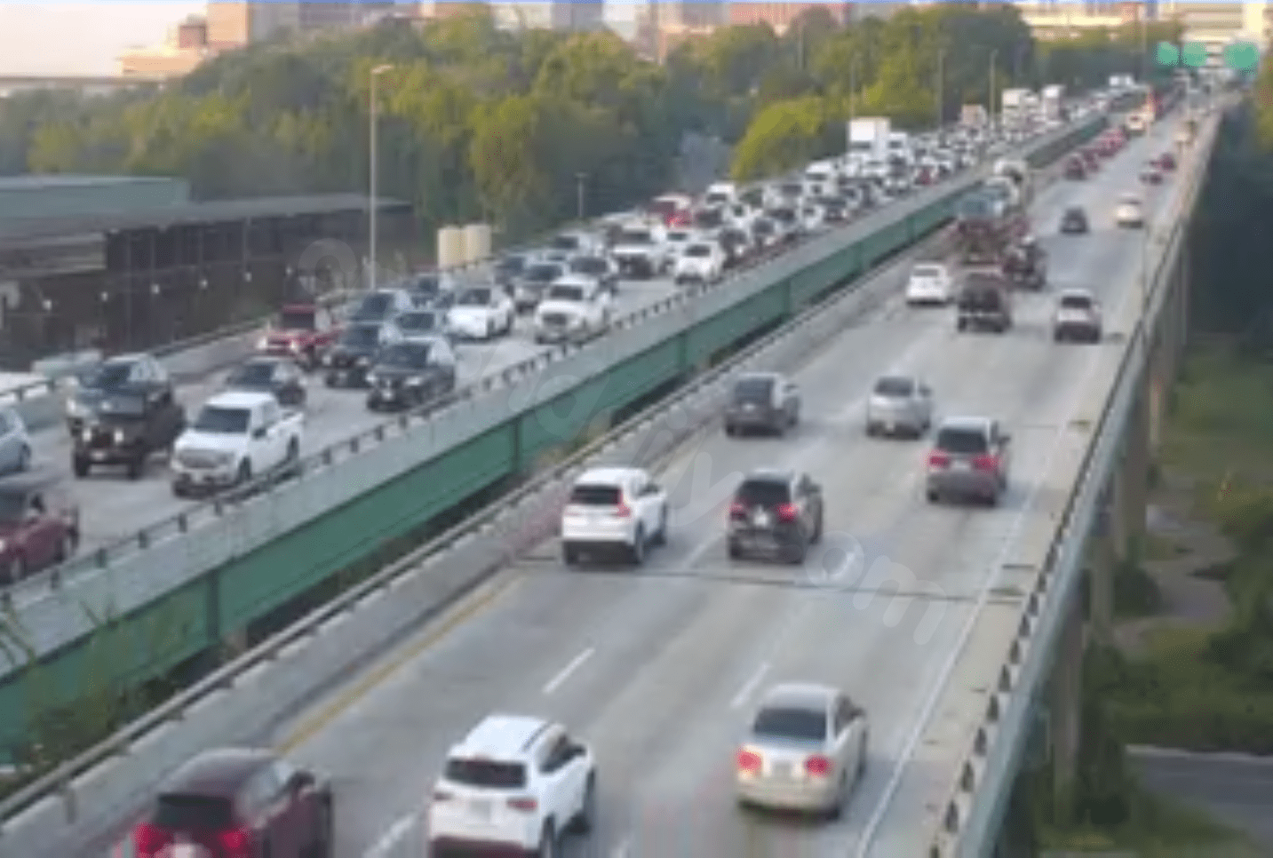 Traffic jam in Richmond due to I-64 accident blocking several lanes
