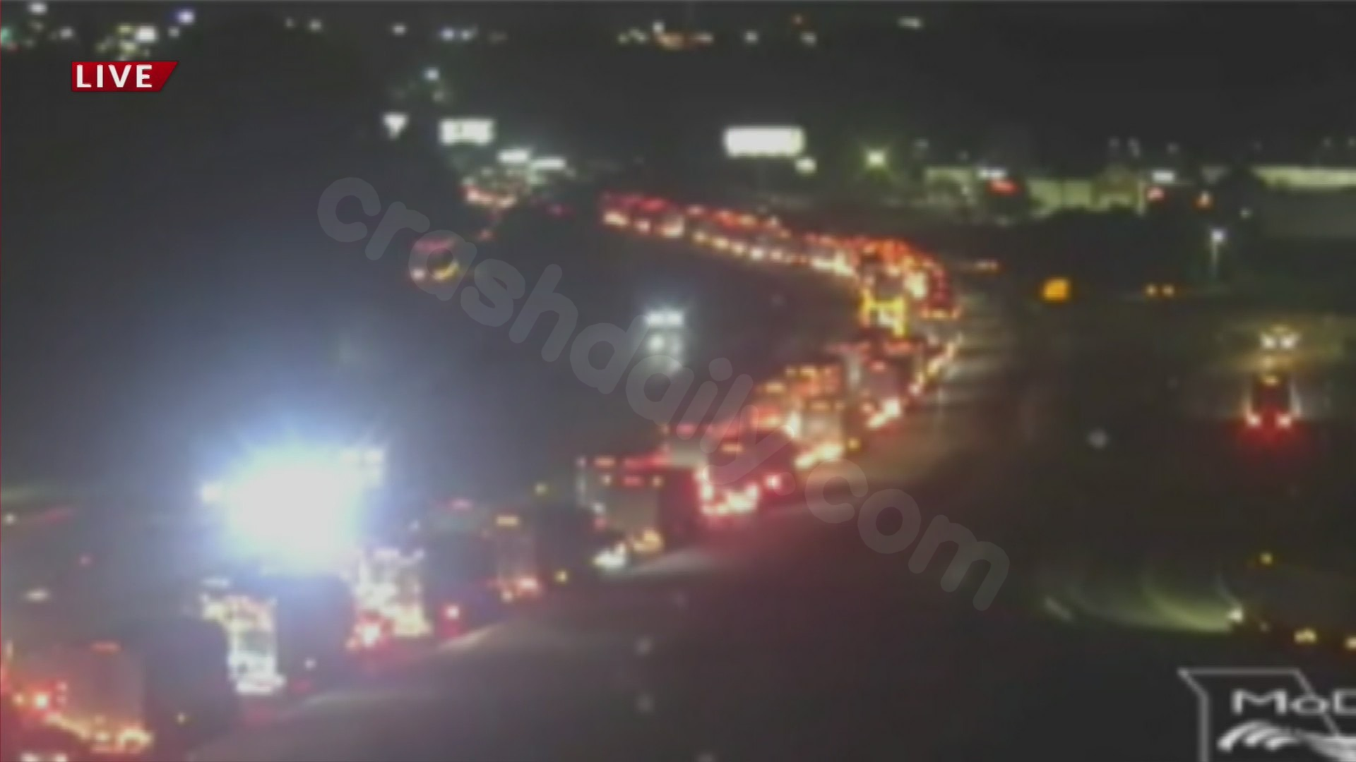 Crash in Warren County Shuts Down I-70 for Hours: MoDOT