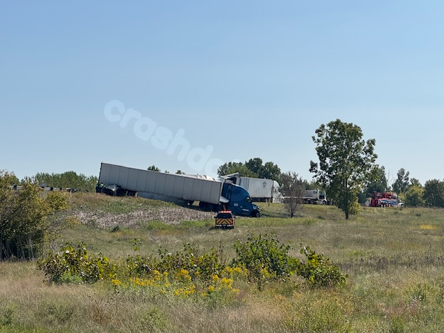 Fatal crash with multiple semi-trucks near Grand Ledge leads to Michigan woman's death