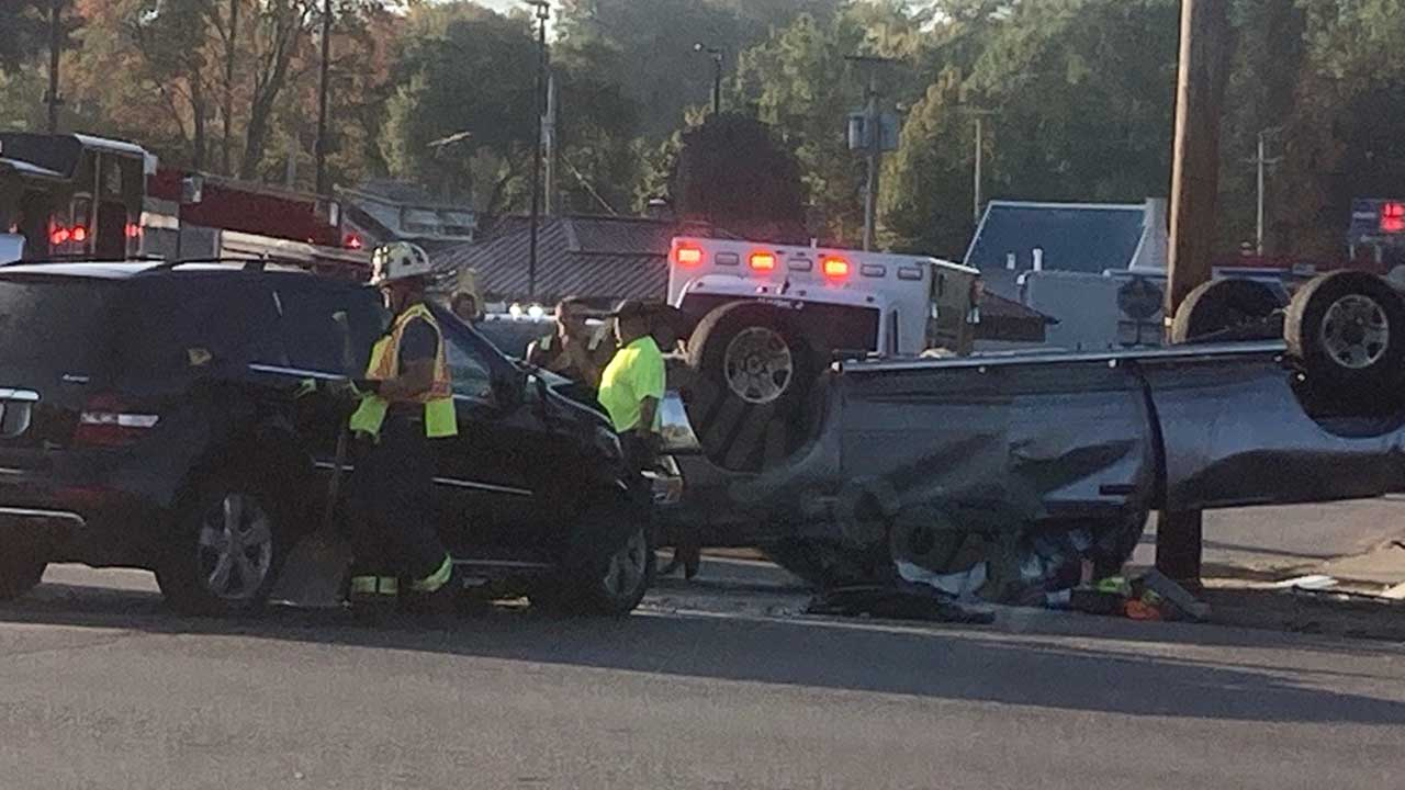 Truck overturns in Columbiana collision