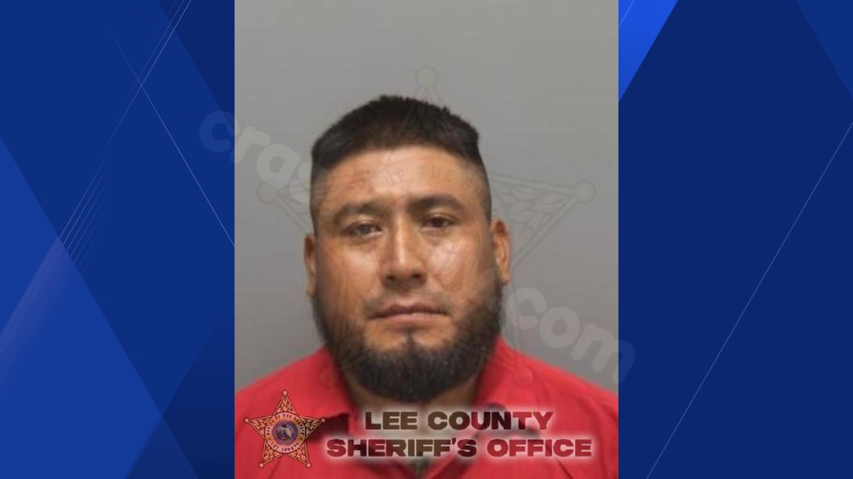 Driver charged with DUI following Fort Myers car accident