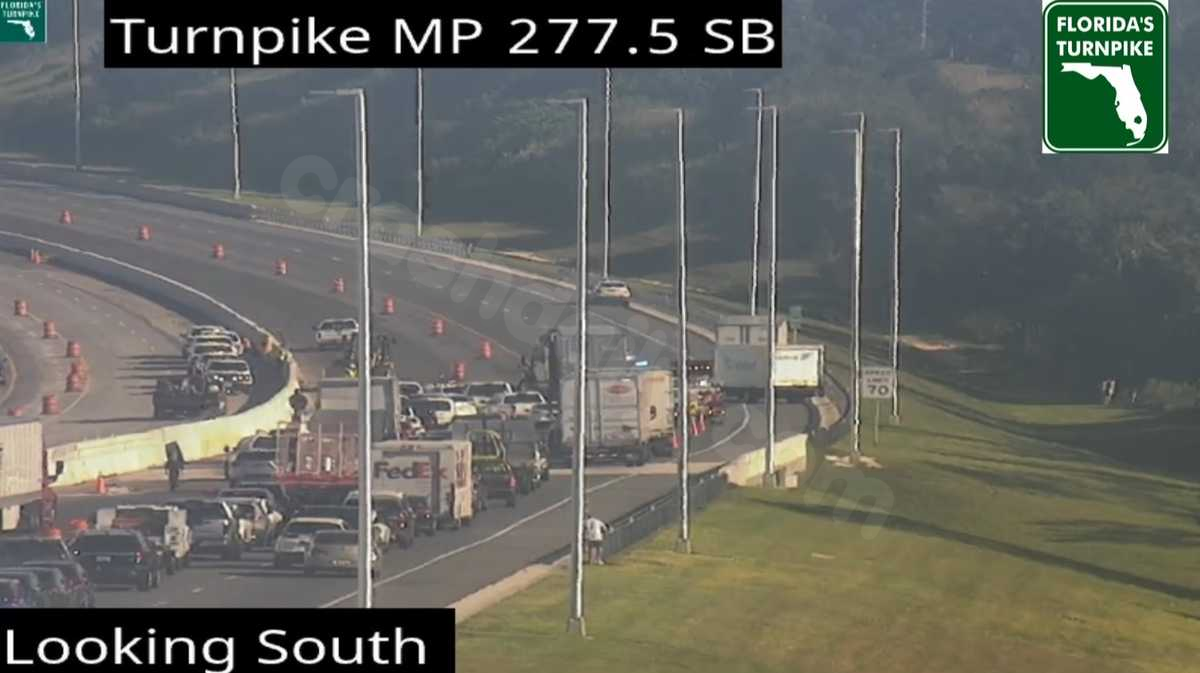 Deadly accident closes southbound lanes on Florida's Turnpike in Clermont