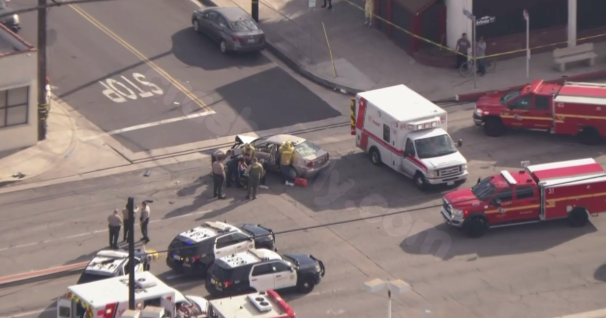 LA County deputy and civilian injured in Bellflower collision