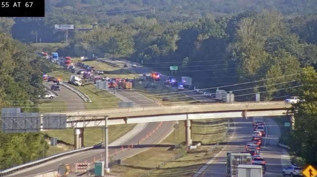 Fatal crash shuts down I-55 near Festus.