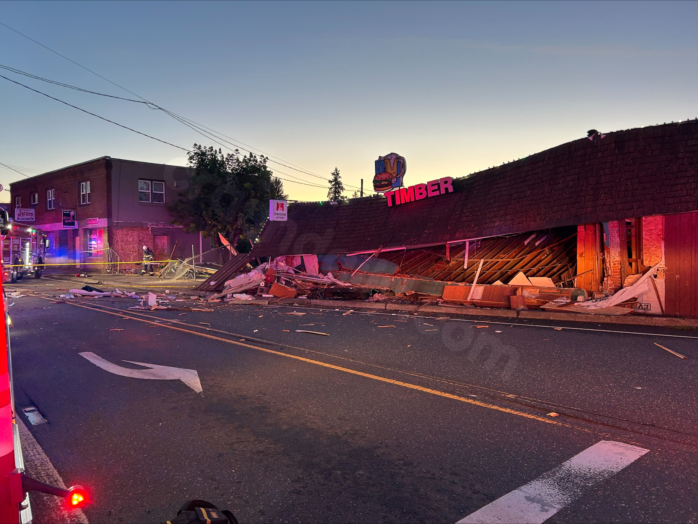 Fatal crash at Boring restaurant leads to building collapse