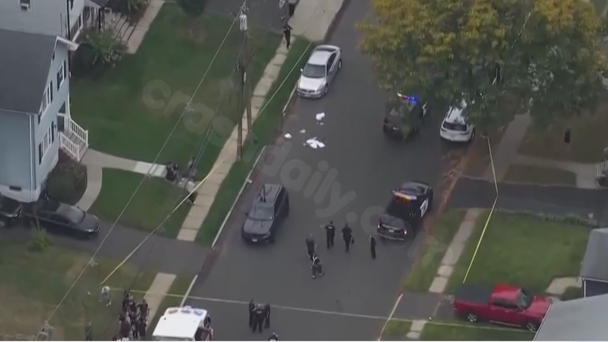 Fatal crash in Cranford leaves one teen dead, another critically injured: reports