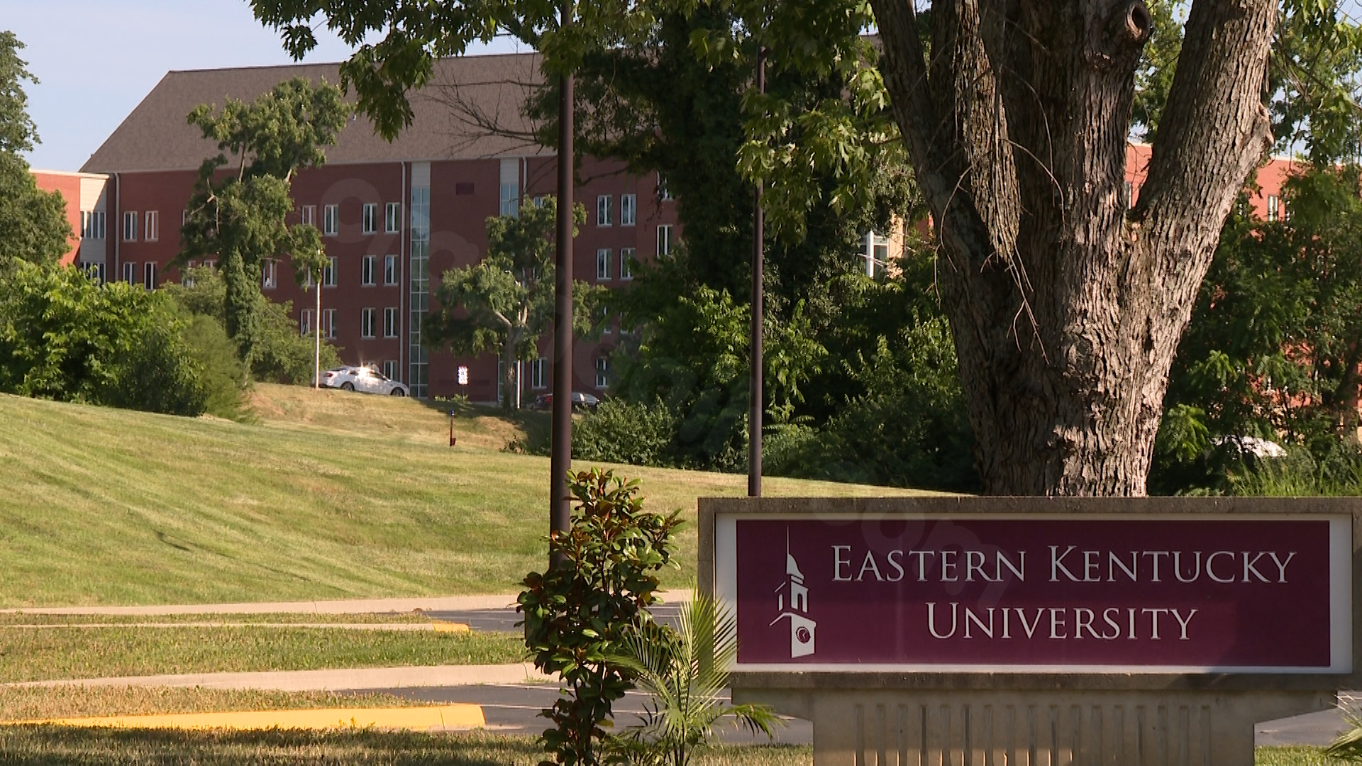 Contractor Passes Away in Accident at Eastern Kentucky University