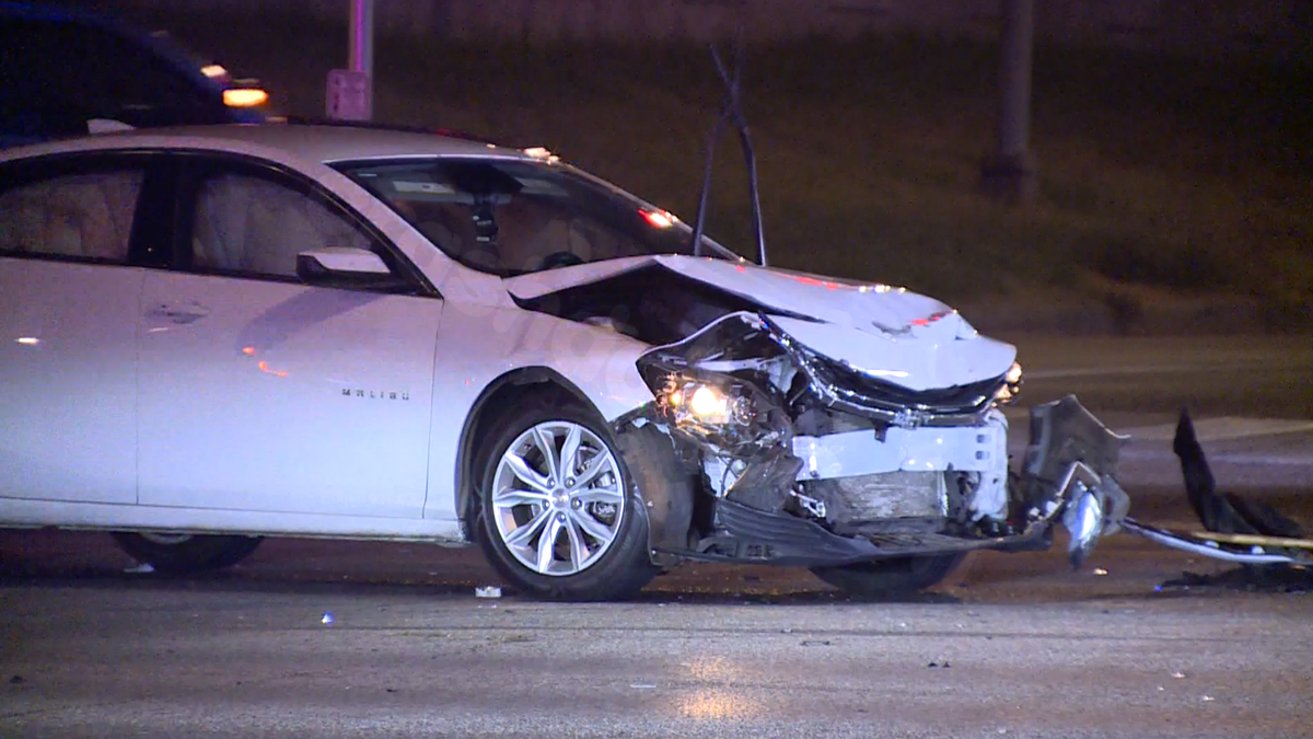 Multiple vehicles severely damaged in Oklahoma City pile-up