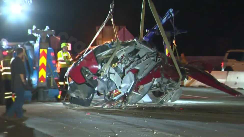 3 critically injured in Sacramento helicopter crash, Highway 50 temporarily closed