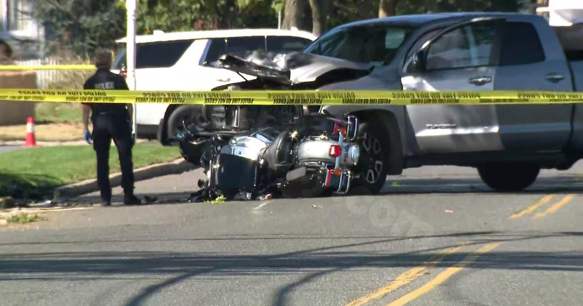 Police officer on Long Island critically injured during funeral procession
