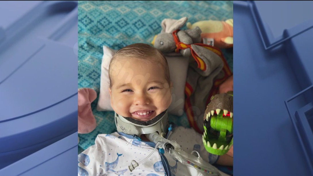 German boy recovers after near-fatal crash, following surgery in Chicago