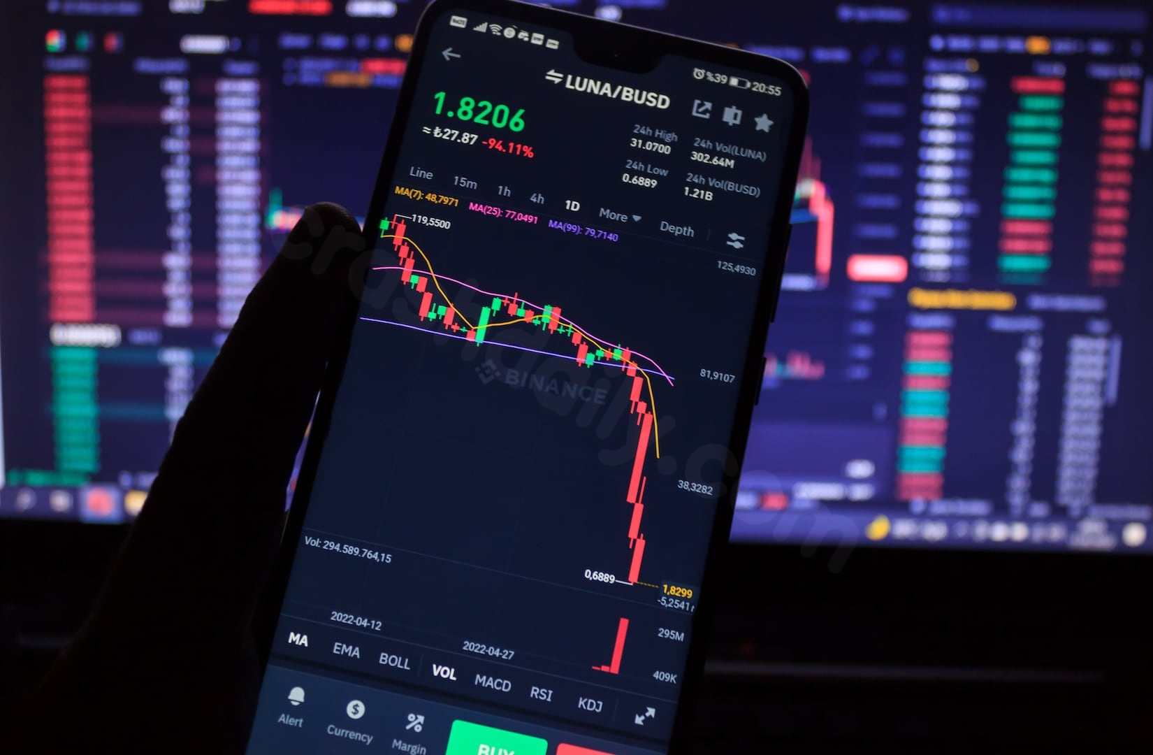 Binance offers reimbursement following $19bn crypto crash impacting centralized exchanges, boosting DeFi.