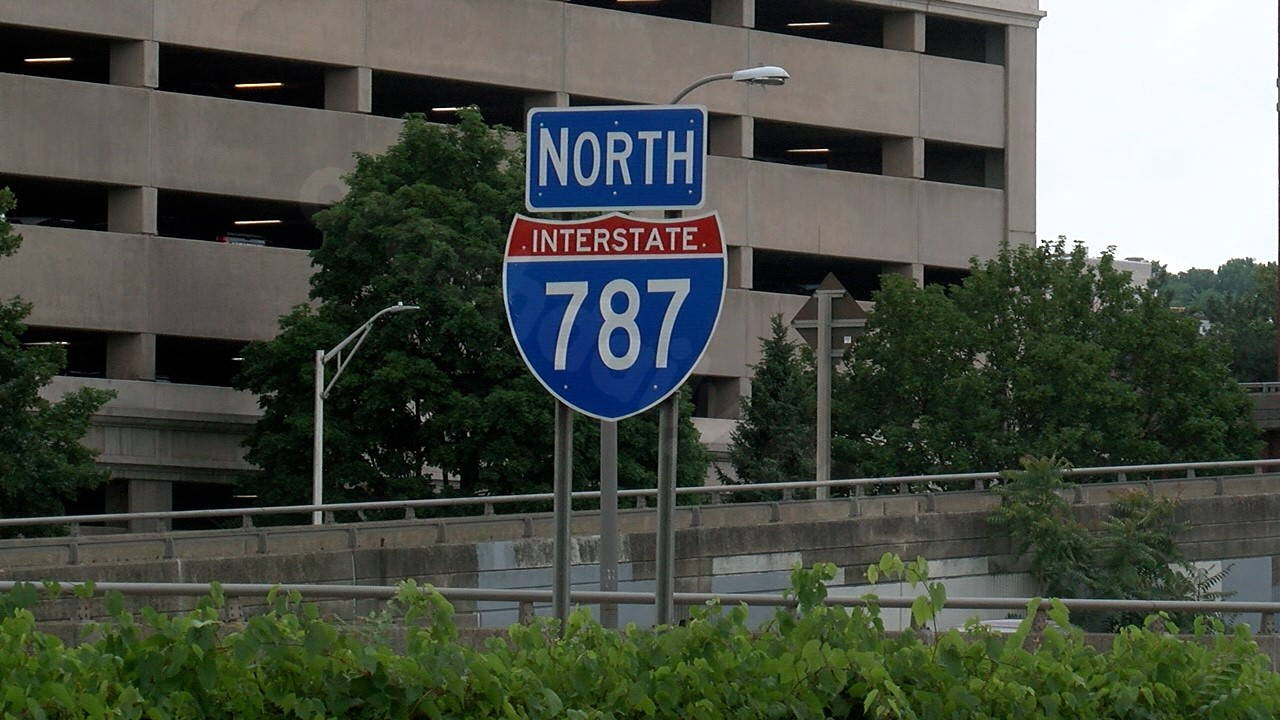 Identification of victim in deadly wrong-way collision on I-787