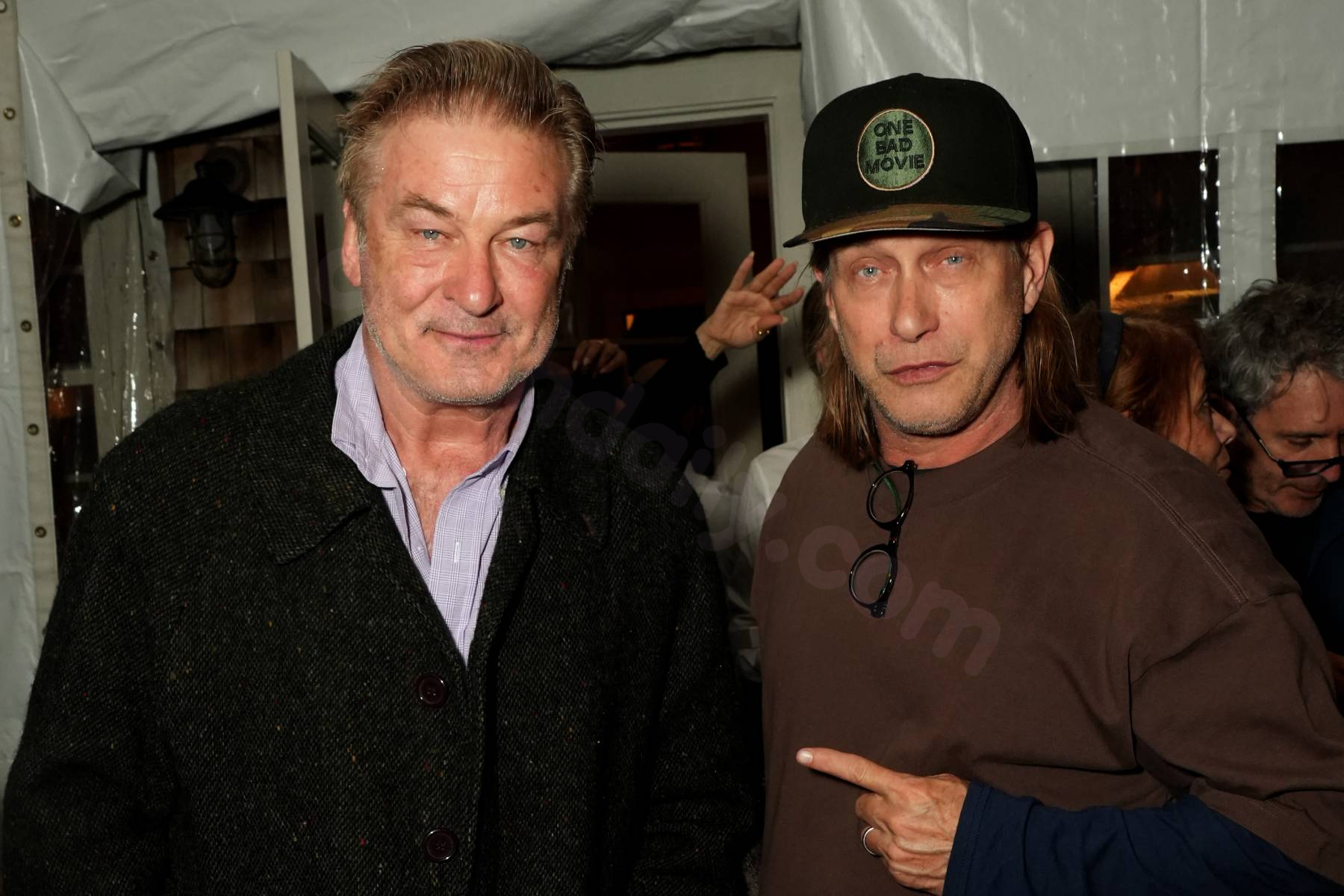 Alec Baldwin and Brother Stephen Unharmed After Accident with Tree