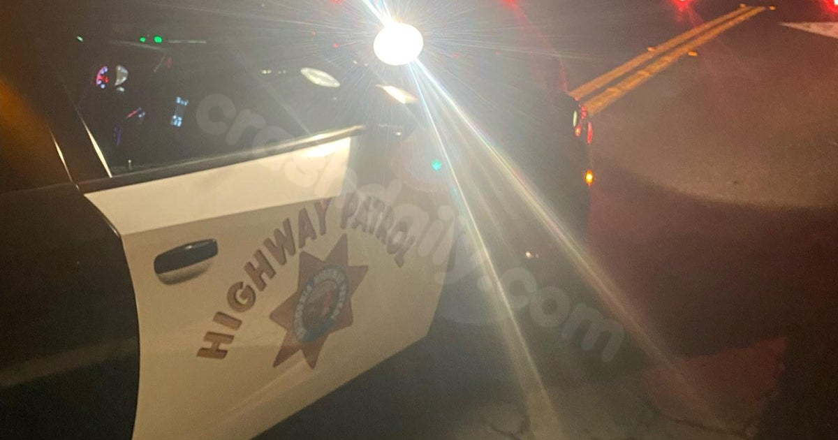 Fatal wrong-way crash on Highway 101 in Monterey County leaves 2 dead, 4 injured