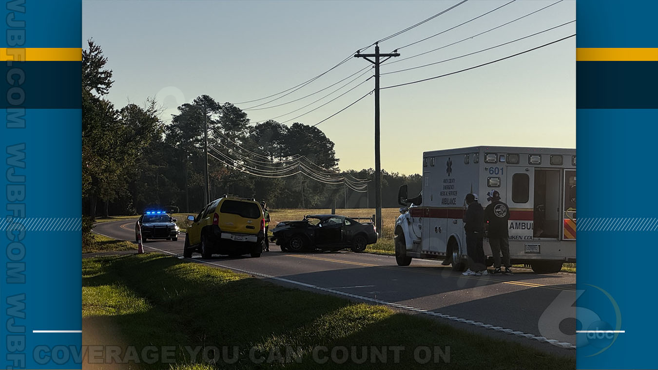 Accident shuts down Pine Log Rd at Project Rd in Warrenville