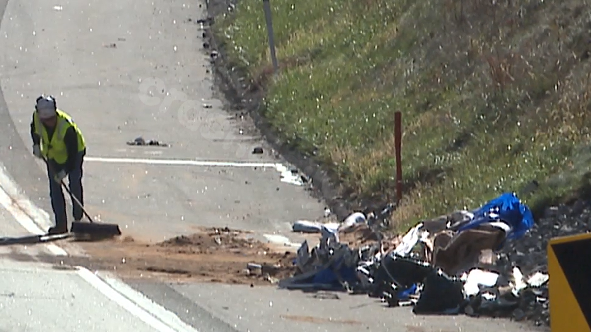 PSP: Tractor-trailer causes multi-vehicle crash on turnpike, injuring 3