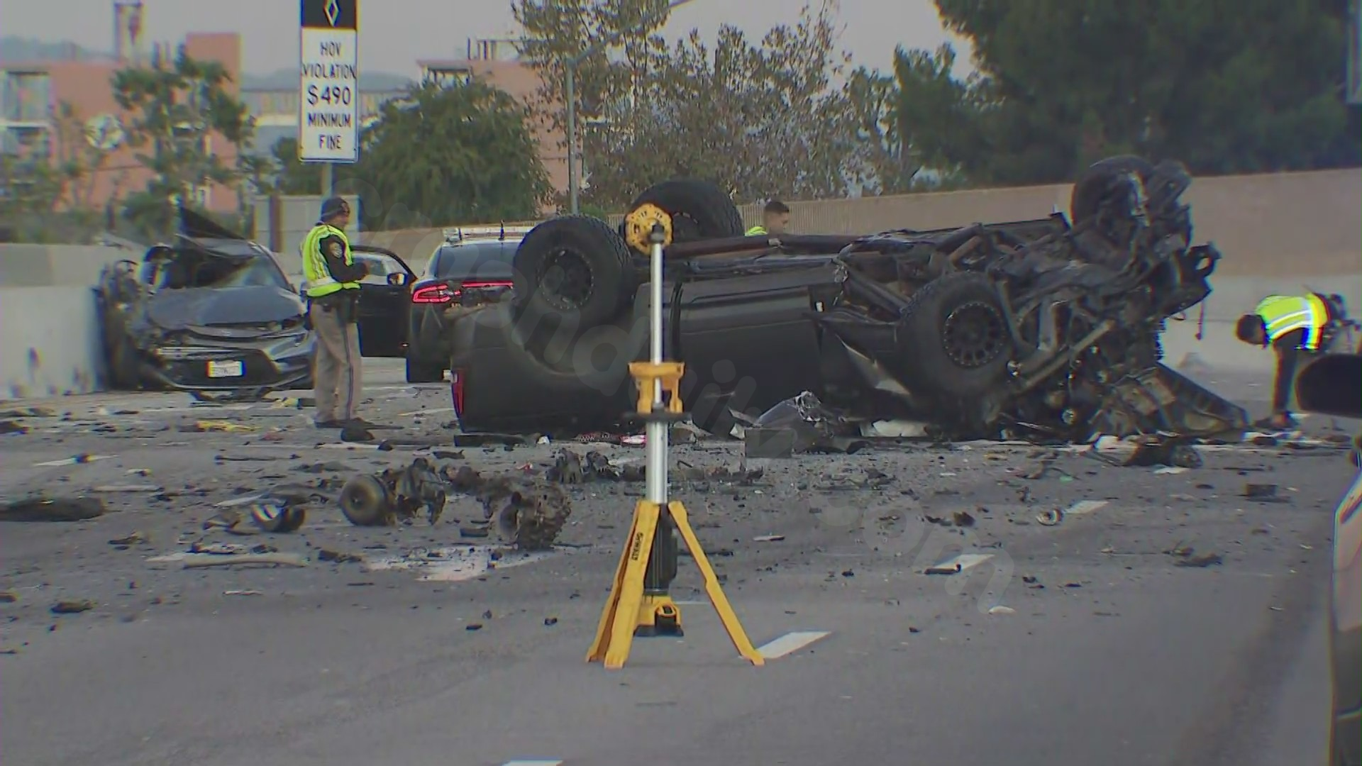 Deadly head-on collision closes 5 Freeway in Burbank