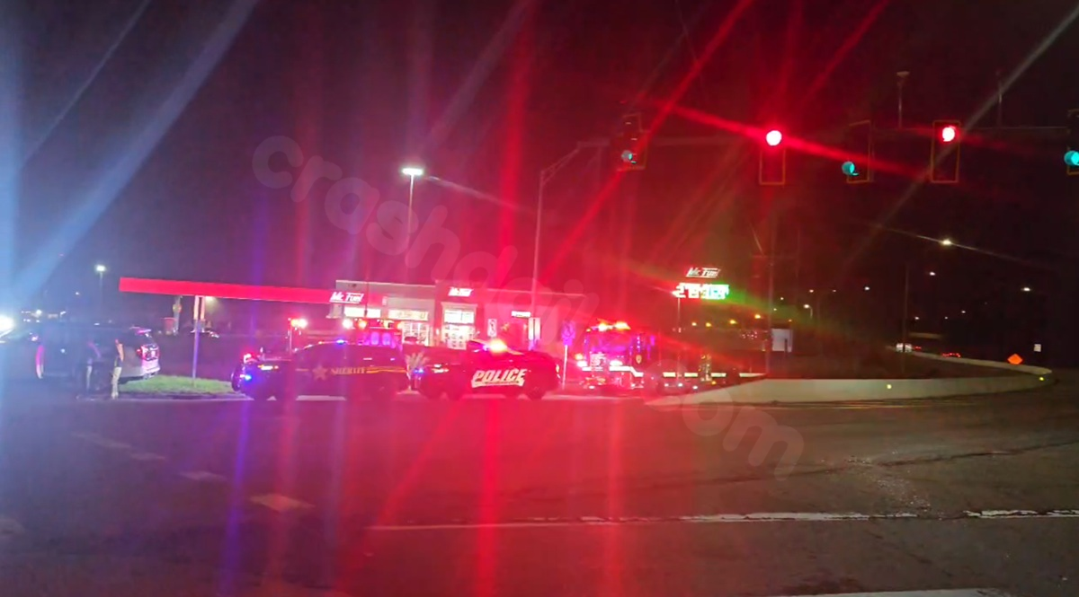 Emergency teams react to multiple-vehicle crash on State Route 7