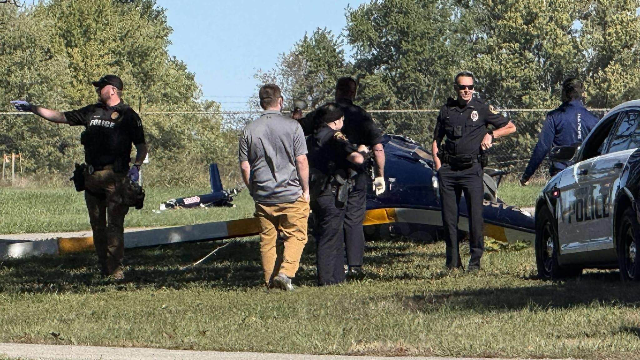Helicopter accident close to Springfield Downtown Airport