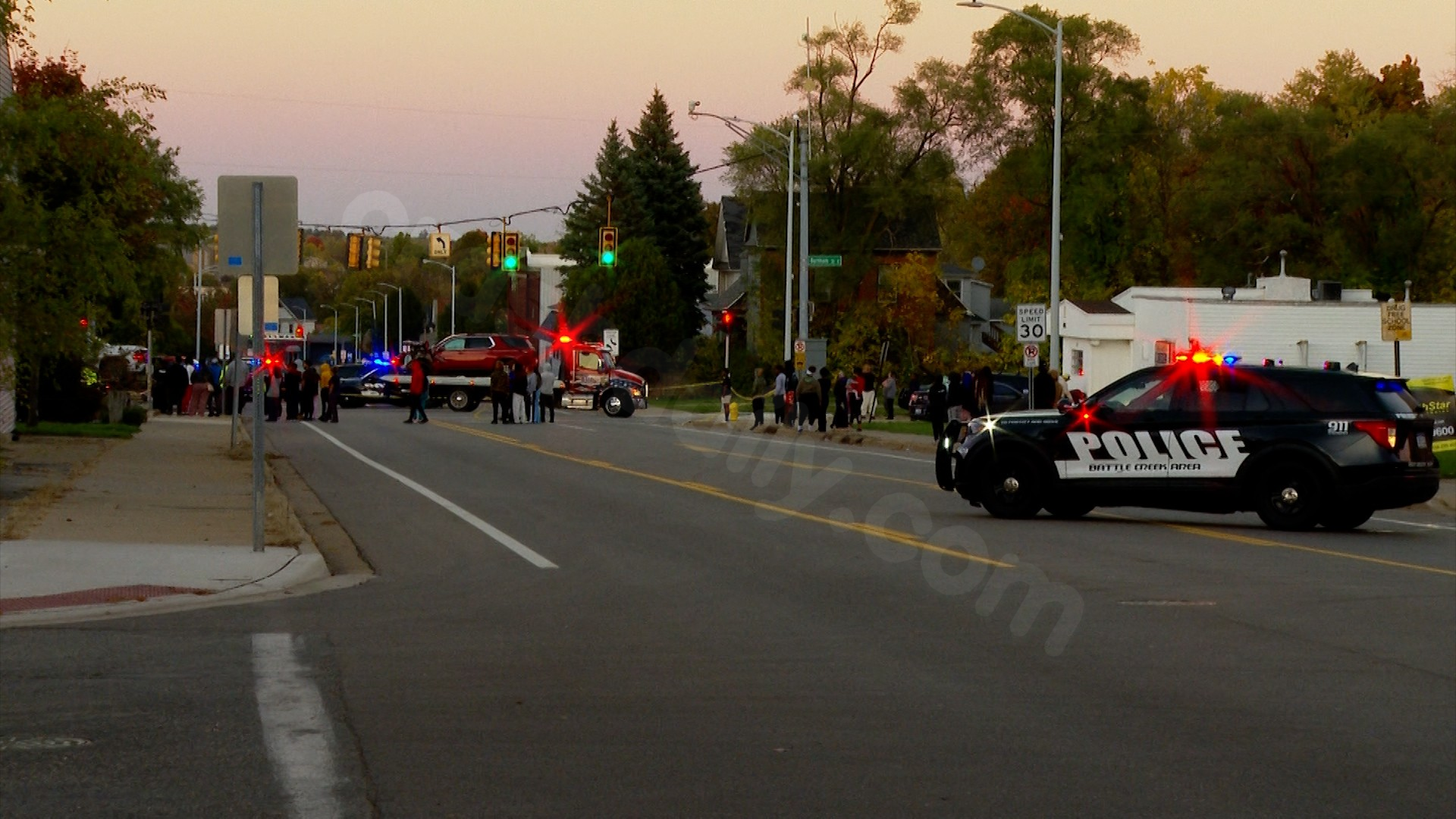 Police: 24-year-old man dies in Battle Creek motorcycle accident