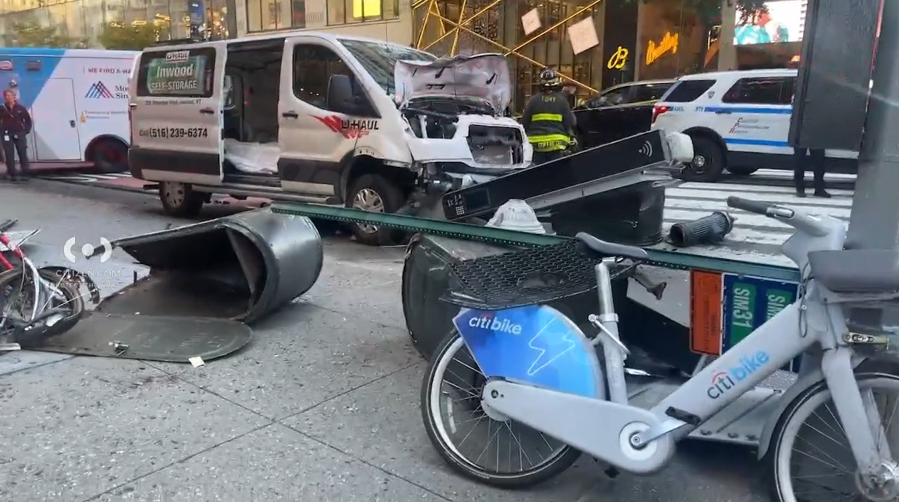 U-Haul driver injures 4 and damages cars and sidewalk structures in Midtown crash