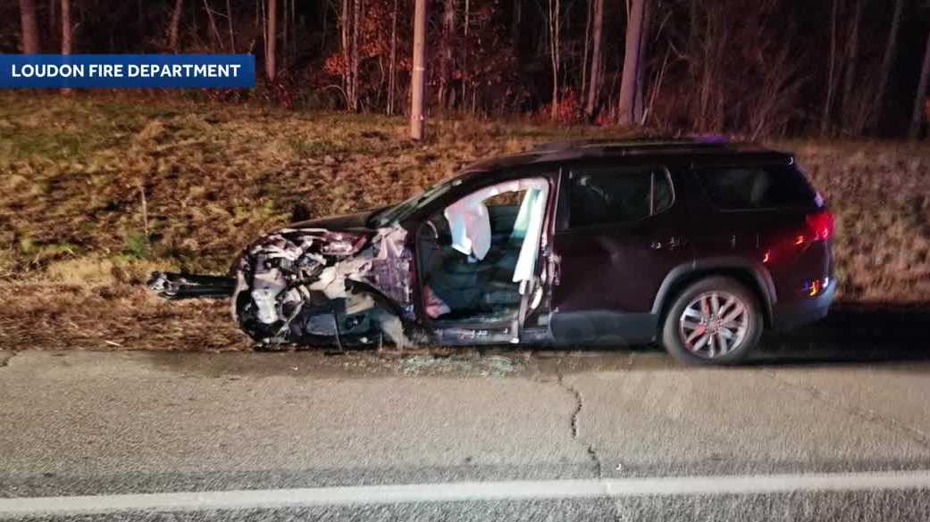 1 person critically injured in head-on collision in Loudon