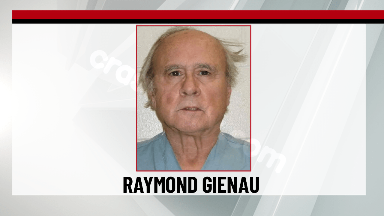 Iowa man charged with attempted murder following car crash