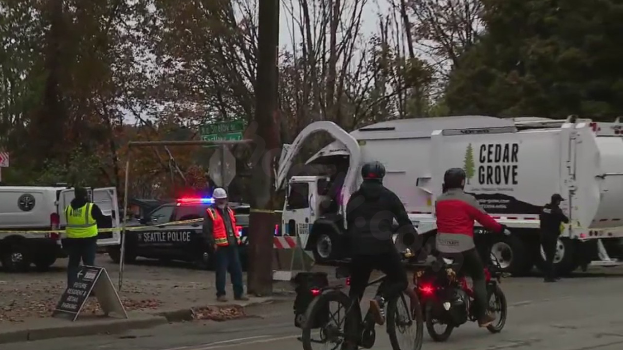 Police probe fatal accident in Seattle's Eastlake district