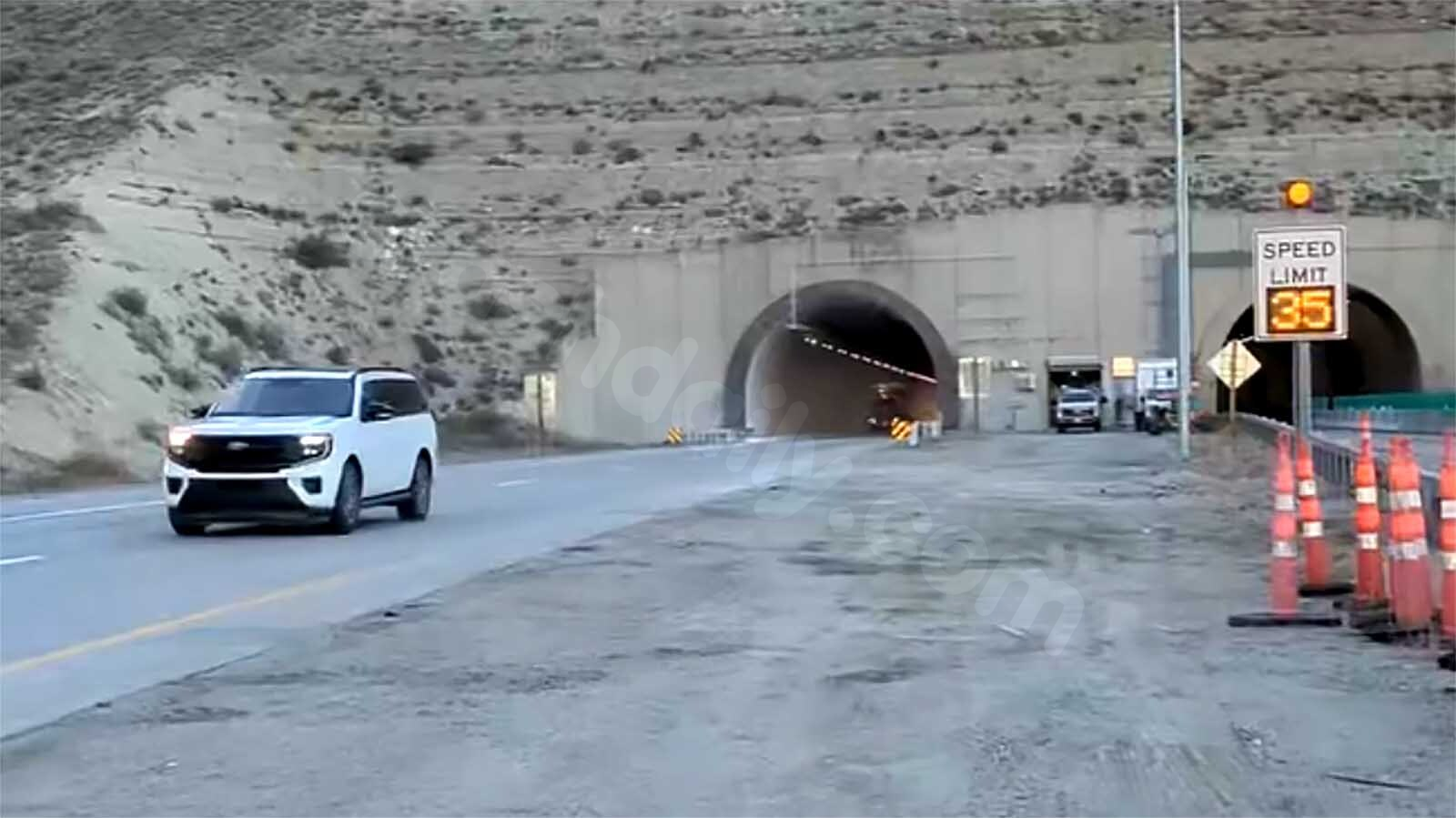 Westbound Green River Tunnel Reopens 8 Months After Deadly 26-Vehicle Crash