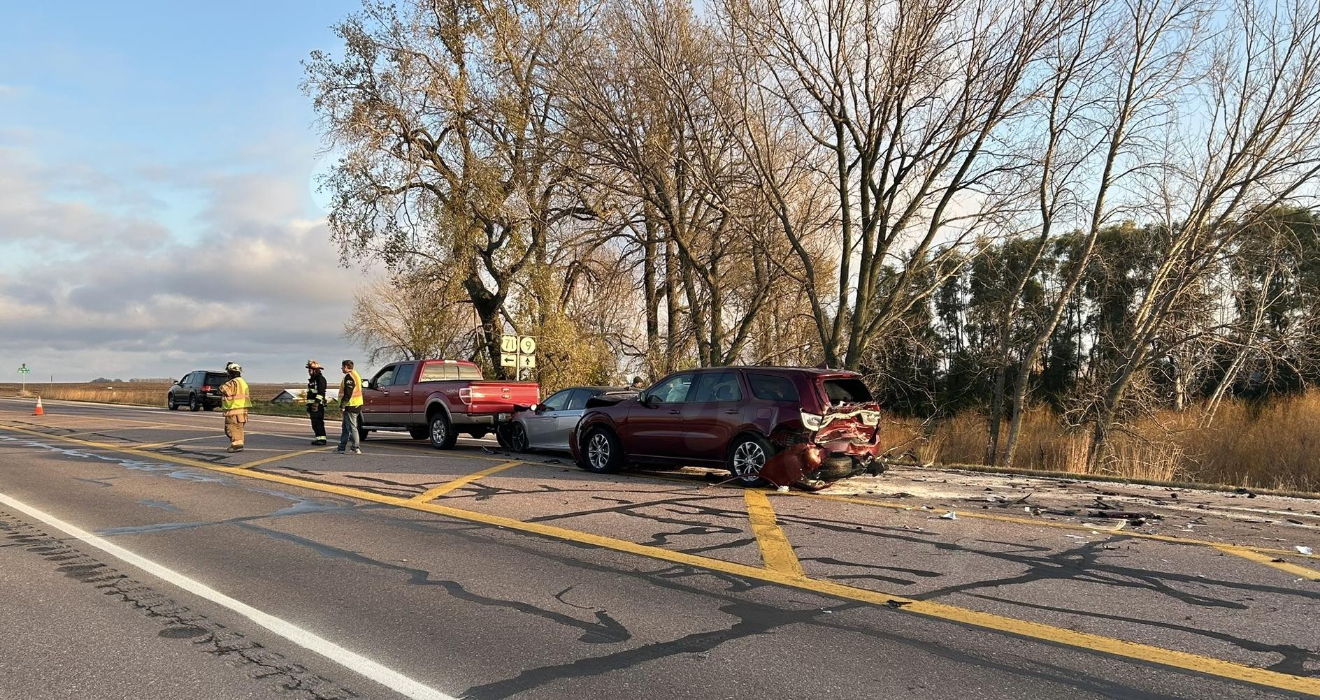 Several individuals hurt in two separate car accidents in Northwest Iowa