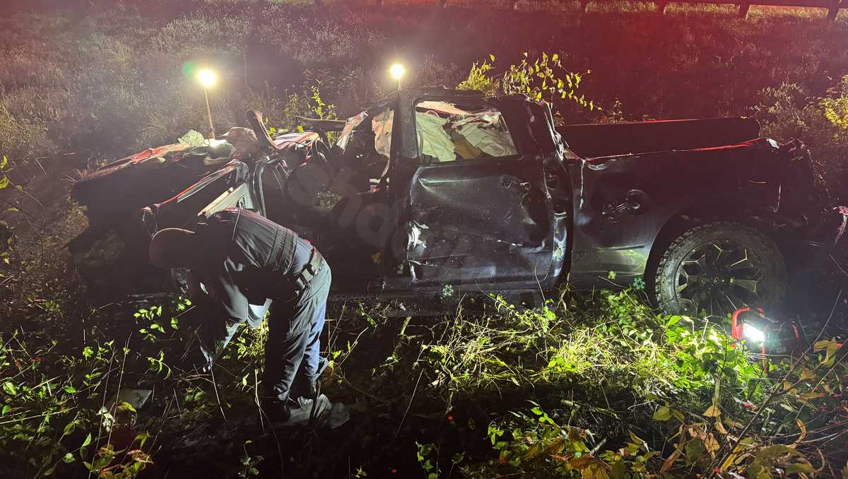 1 person hospitalized with severe injuries following car flipping on I-74 after hitting deer