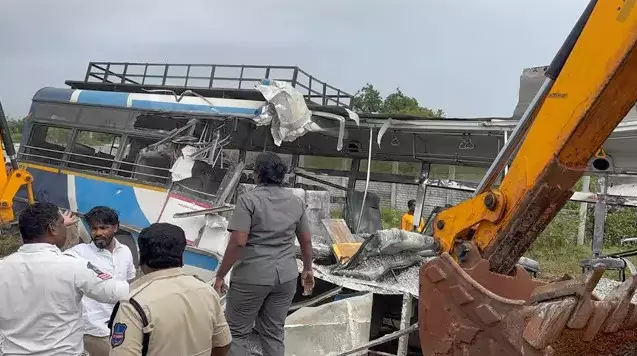 Fatal Crash Claims Lives of 17 in Chevella