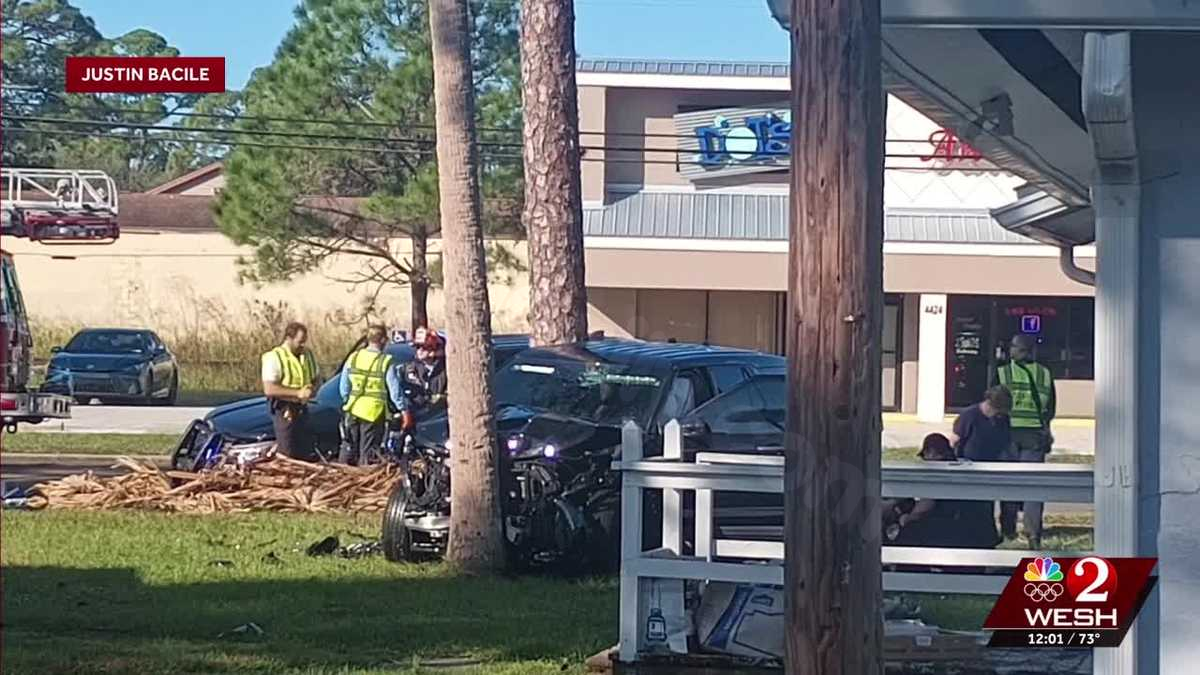 Two Titusville cops hurt in crash en route to gun incident