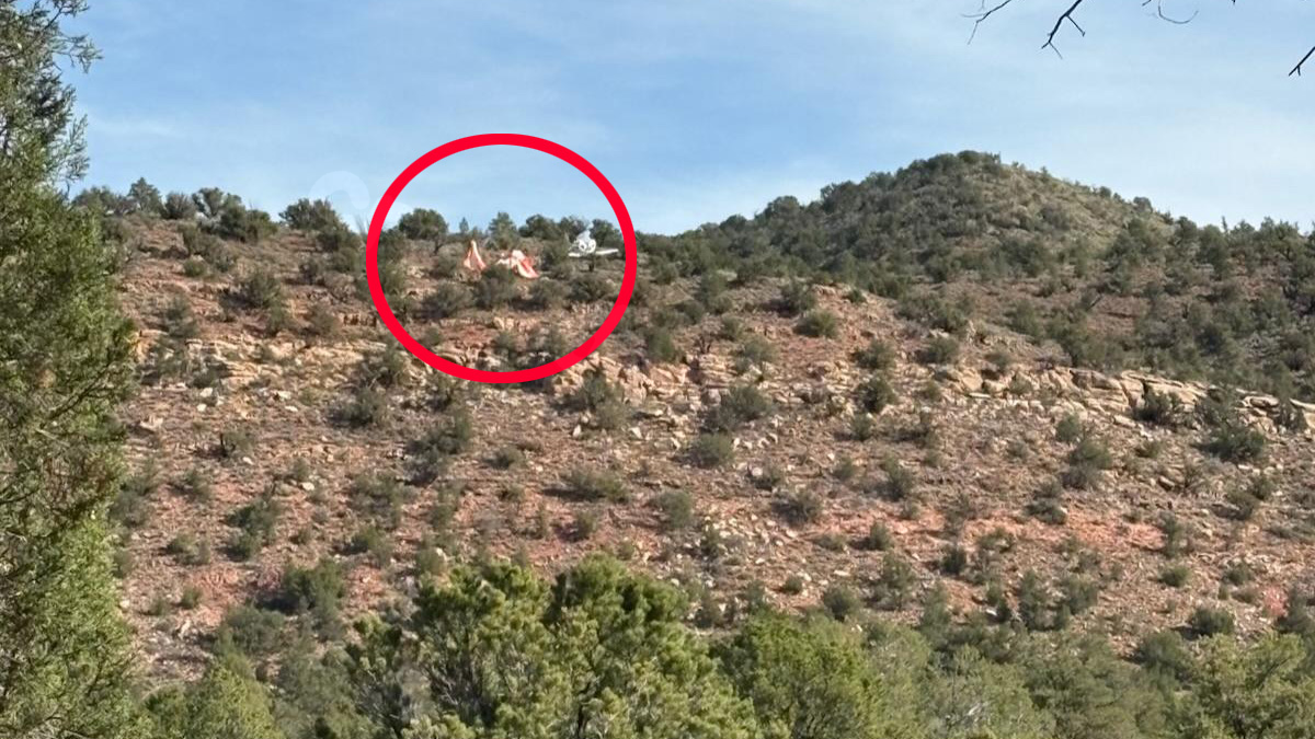 Plane crash near Cathedral Rock leaves husband and wife unscathed: sheriff