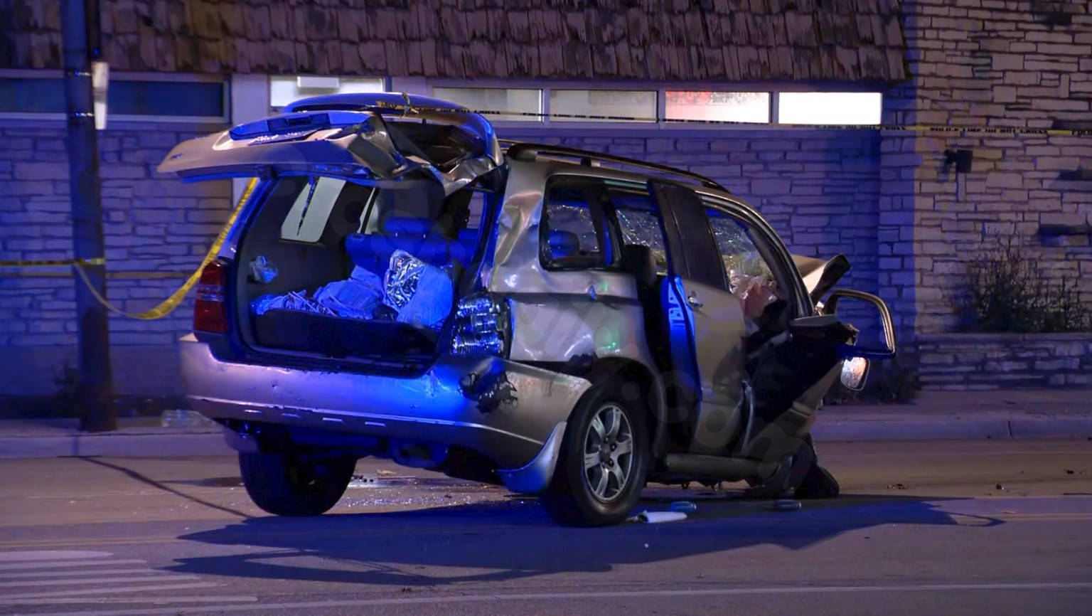 Fatal collision in Chicago: 2 dead, 1 injured, according to police
