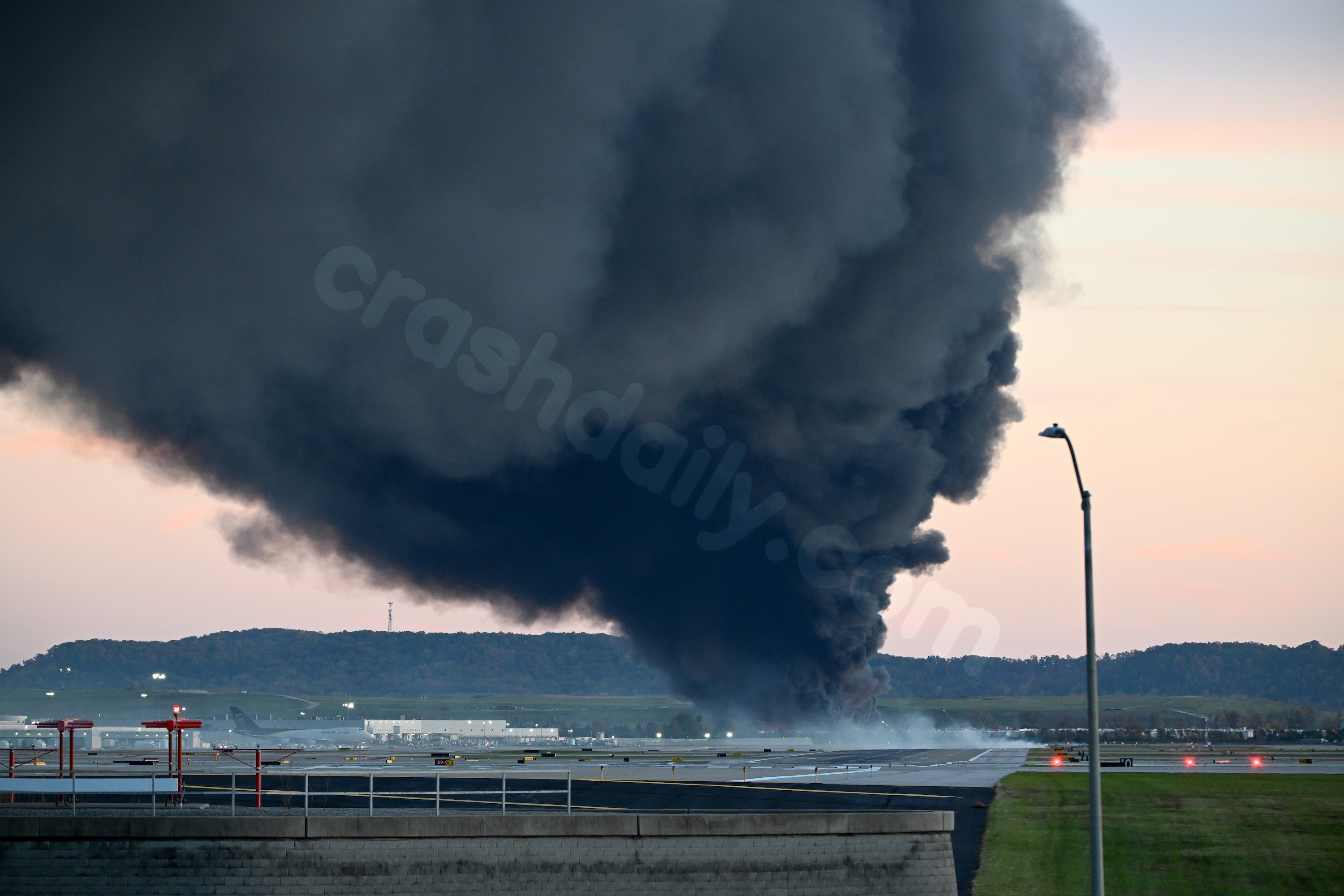 UPS Suspends Activities at Louisville Hub After Deadly Plane Crash