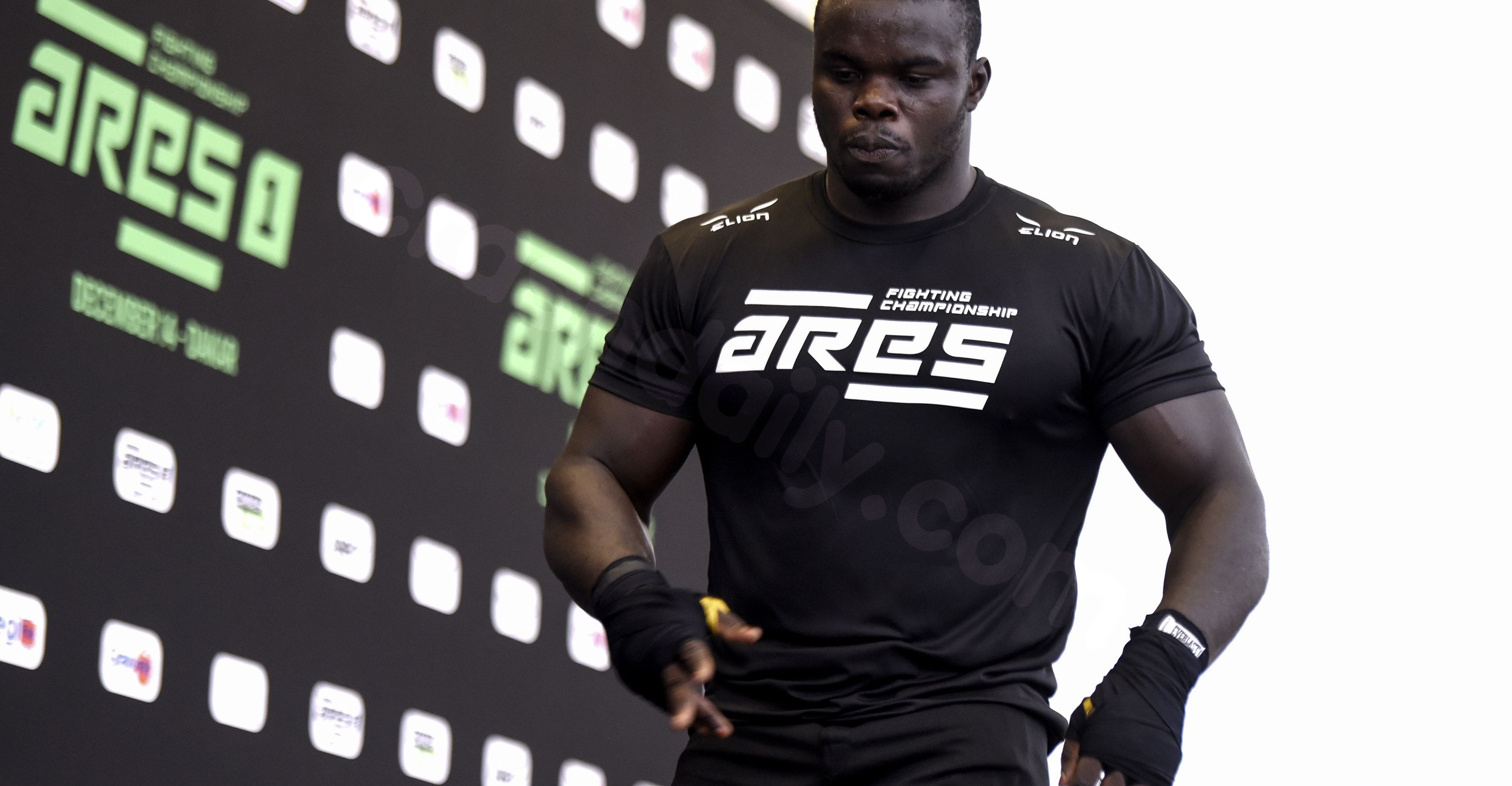 Wrestler Oumar ‘Reug Reug’ Kane in 'major car crash' before Nov. 16 match