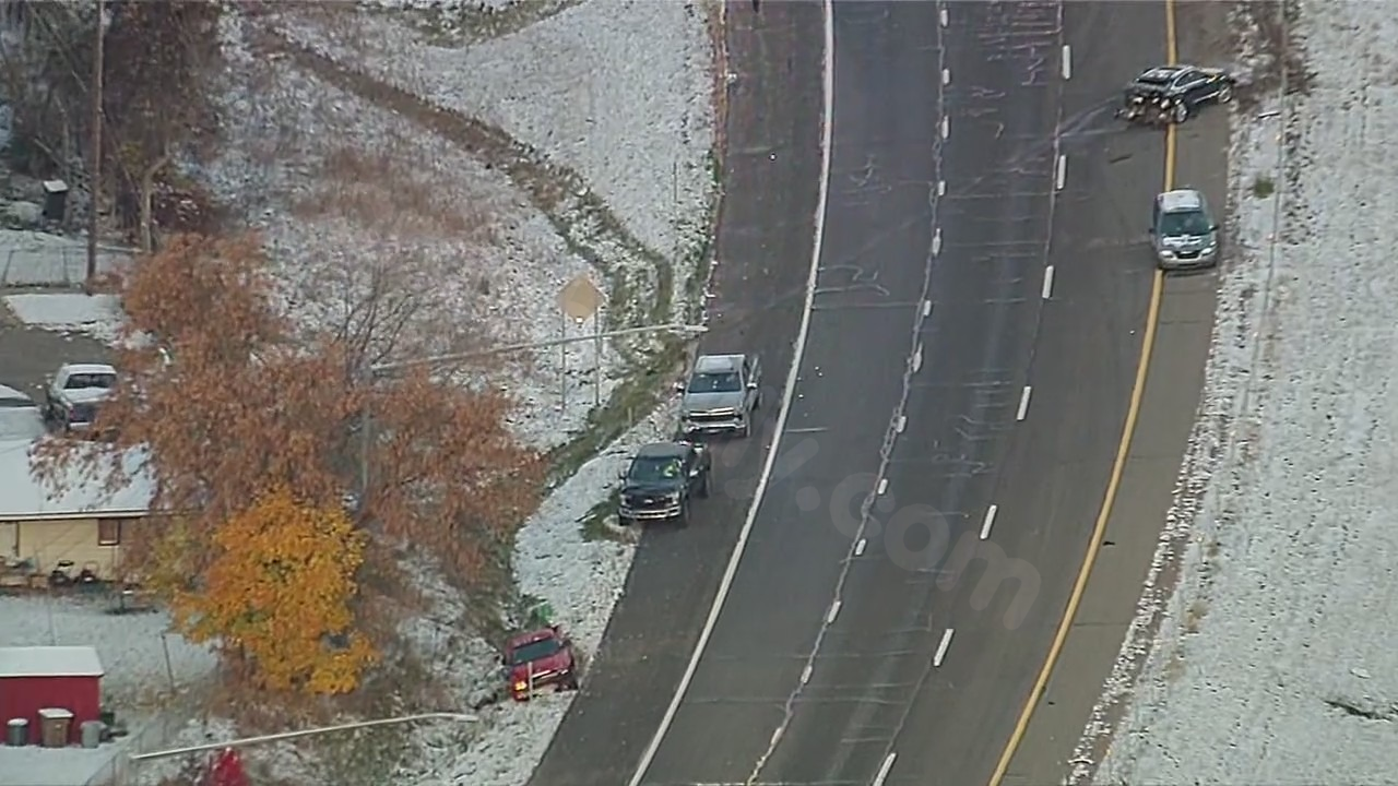 Crash leads to closure of EB M-59 at MLK in Oakland County