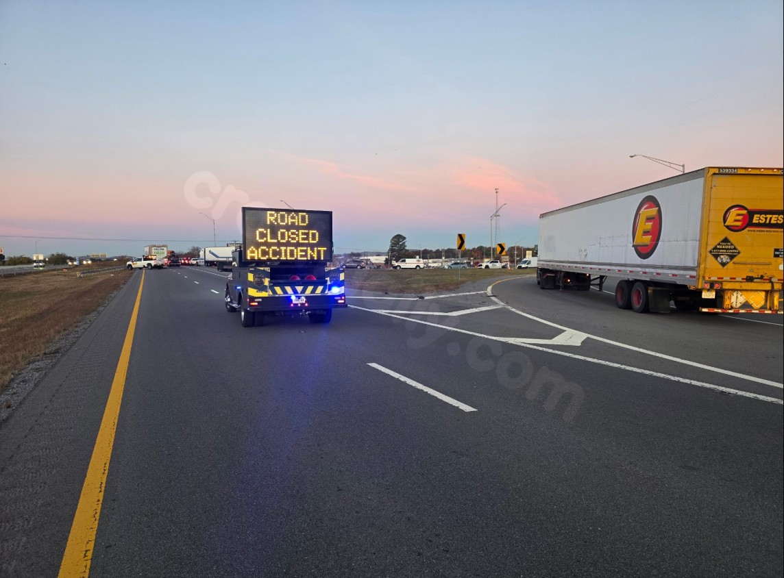 Fatal accident shuts down I-40 in Wilson County