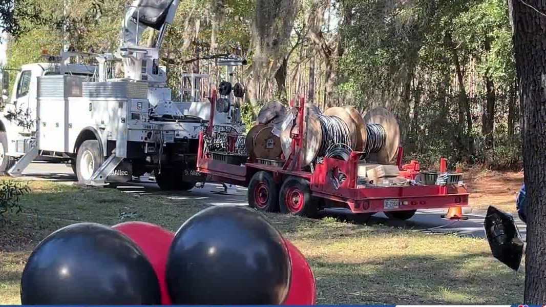 Duke Energy restoring streetlights near Apopka after fatal teen crash