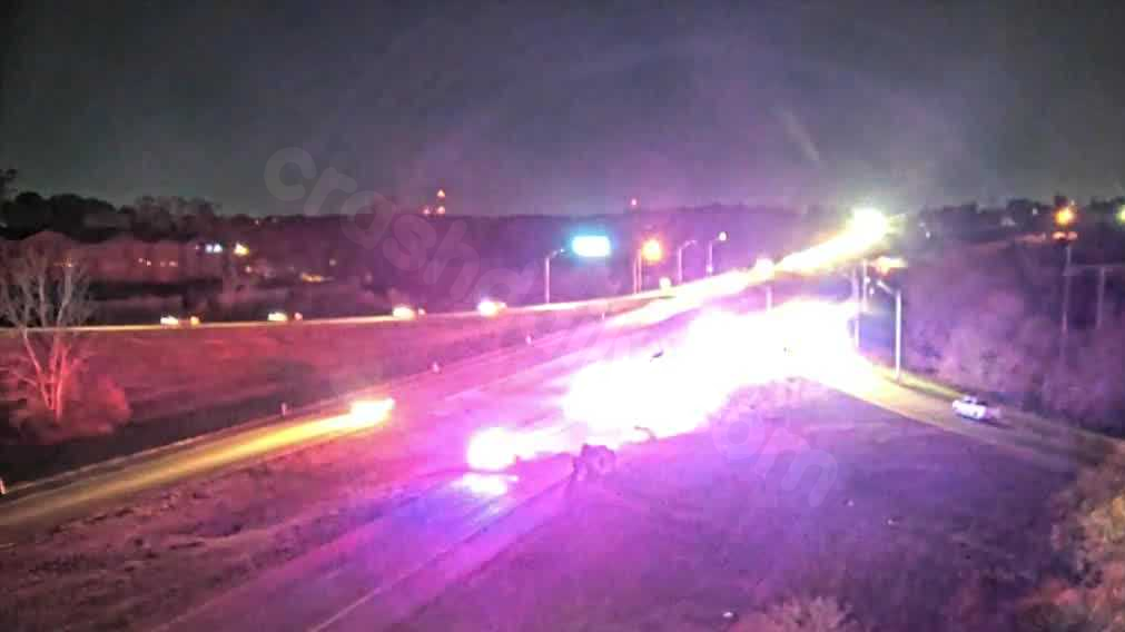 Part of U.S. 75 in Sarpy County shut down due to accident
