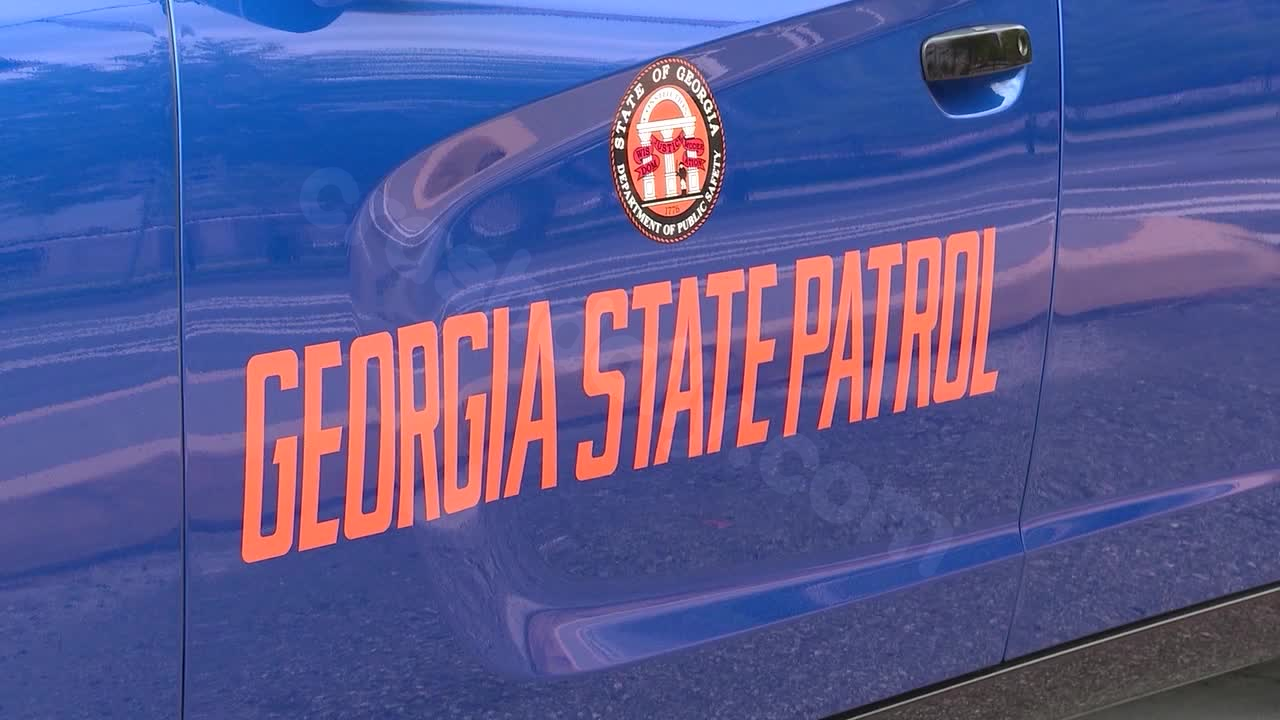 Investigation into fatal head-on collision in Fulton County