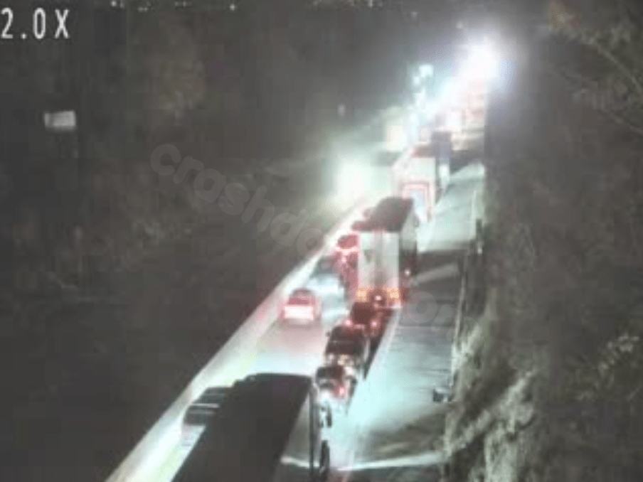 I-83 shutdown due to crashes in York County